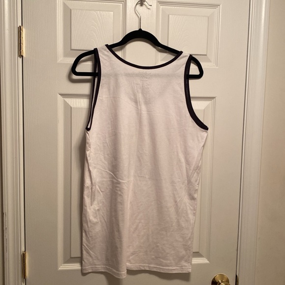 NWOT Schitt Creek White Tank Top…size L - Picture 2 of 3